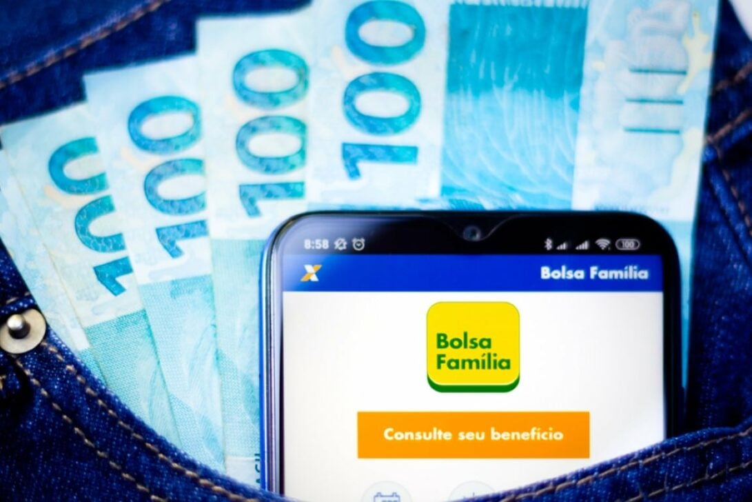 Bolsa Fam Lia Pode Liberar Empr Stimo Saiba Como Funciona O Valor