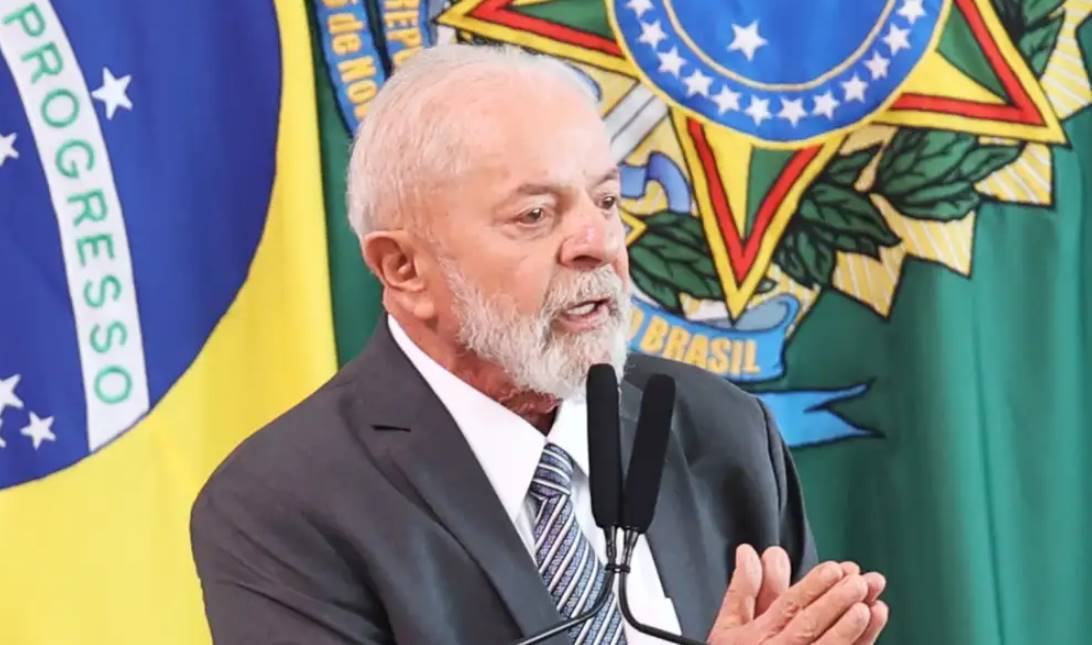 Avi O Do Lula Caiu Avi O Presidencial Enfrenta Pane T Cnica E Retorna