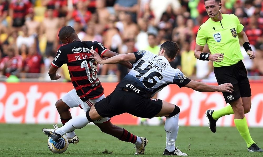 STJD avaliará pedidos de Vasco e Corinthians contra mudanças na Copa do