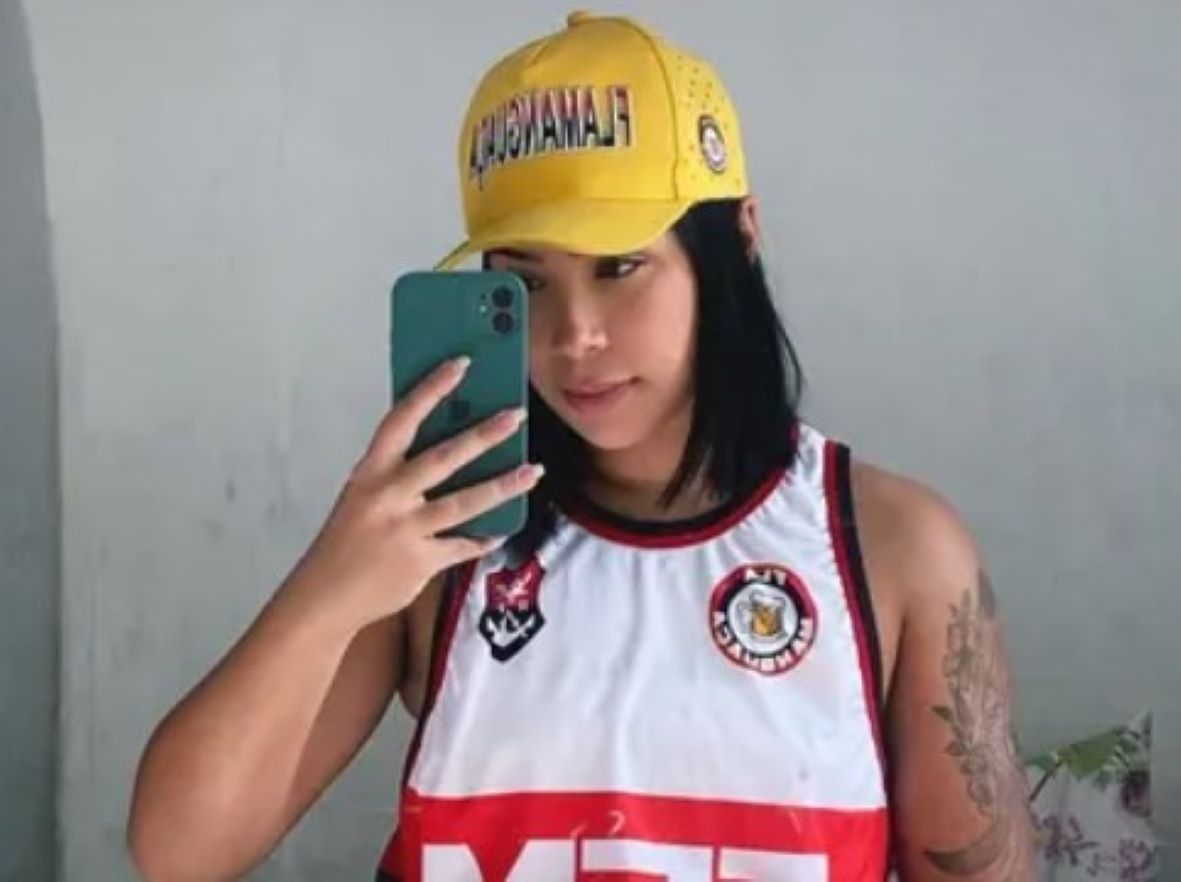 Pol Mica E Futebol Mulher Flagrada Jogador Do Flamengo Revela