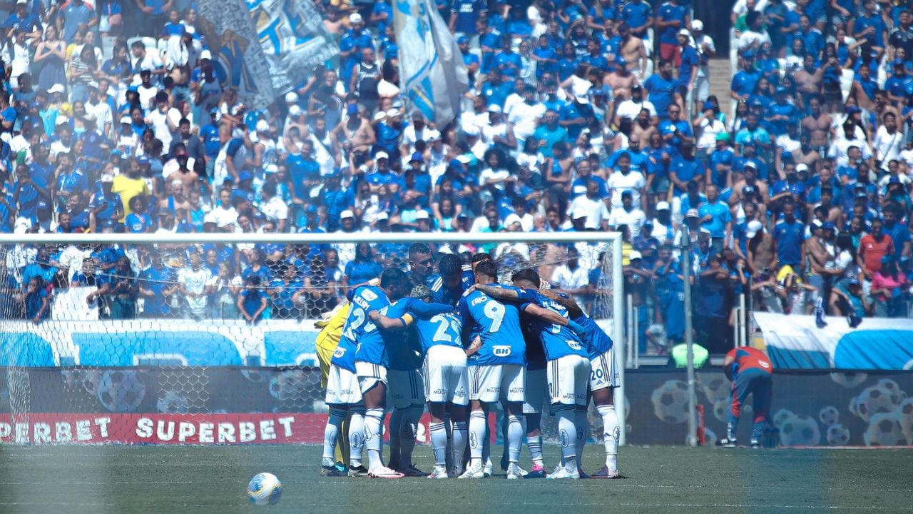 Racing x Cruzeiro disputam final da SulAmericana onde assistir